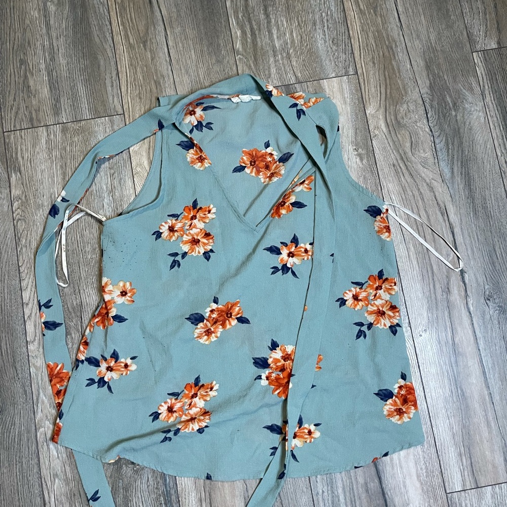Bow Floral Top